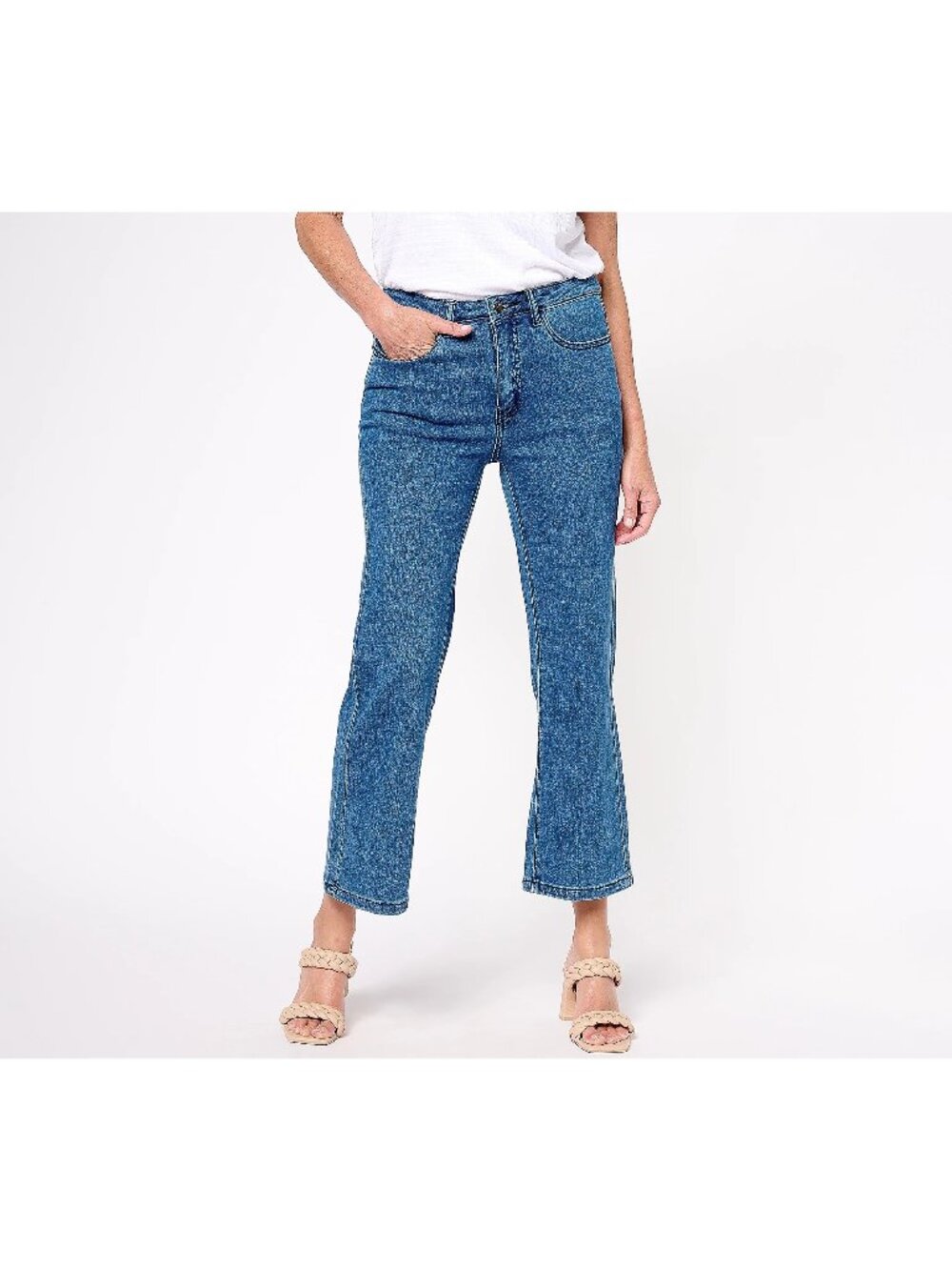 Women with Control Regular Wonder Denim Wide Leg Crop Jeans Midwash Women Size 8